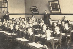 1921 School Classroom